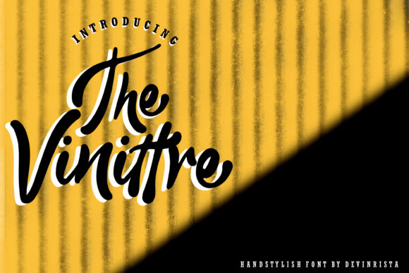 The Vinittre: Trendy Script Font